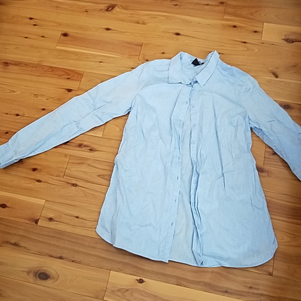 Maternity button up